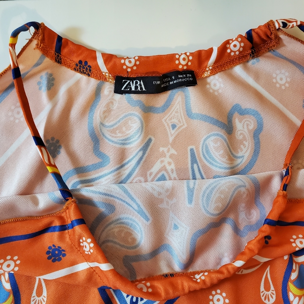 Tops - Picture 2 of 2